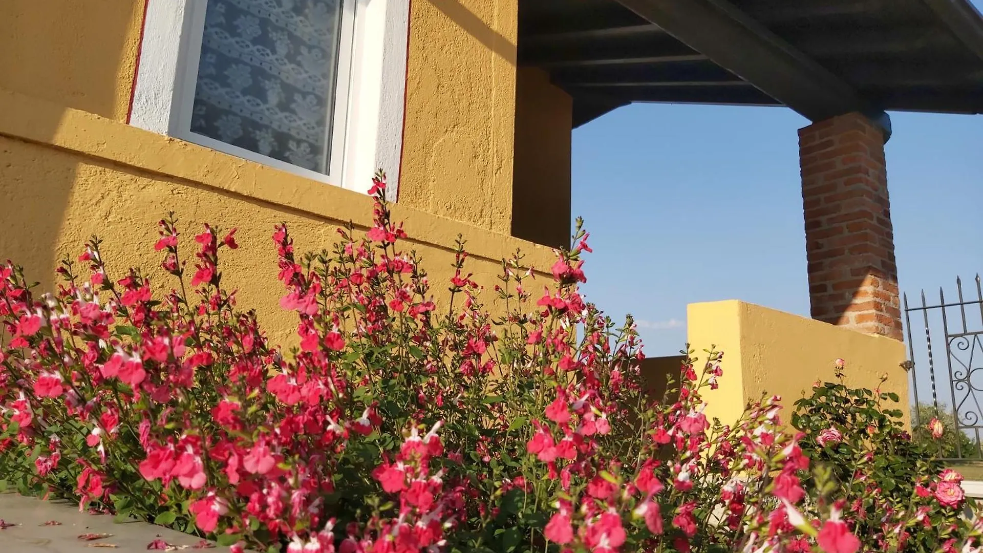 Bed and Breakfast Cascina Olmetto Di Sotto Ghedi Отель типа 